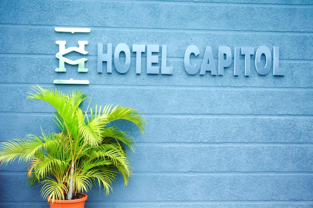 Hotel Capitol 伊凯贾 外观 照片